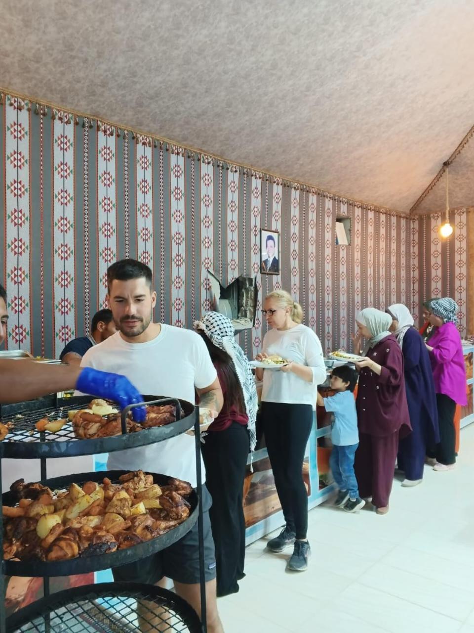 Star Magic Camp Hotel Вади Рум Екстериор снимка