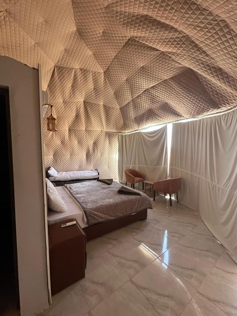 Star Magic Camp Hotel Вади Рум Екстериор снимка
