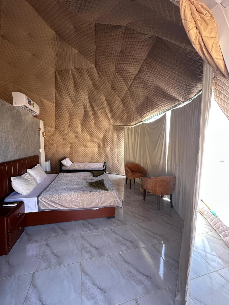 Star Magic Camp Hotel Вади Рум Екстериор снимка